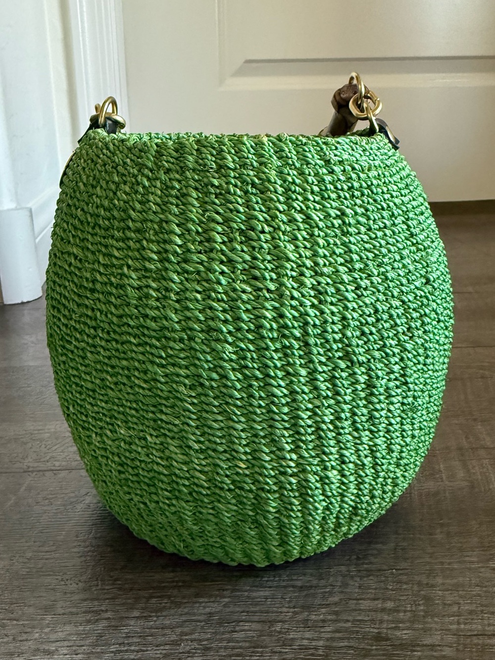 Clare V Pot de Miel green bamboo top handle straw basket bag - Picture 6 of 15